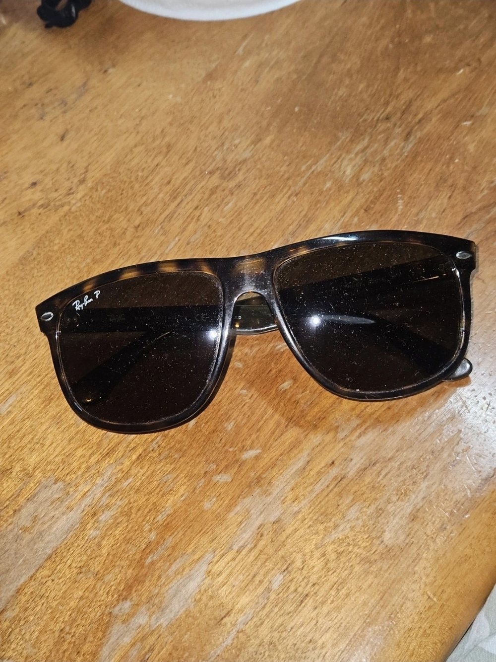 Ray-Ban Tortoiseshell Frame Sunglasses with Dark Brown Lenses